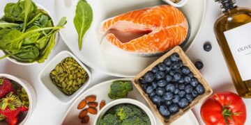 Entzündungshemmende Ernährung: Diese Lebensmittel unterstützen Training und Regeneration